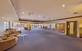 Pullman Reef Hotel Casino